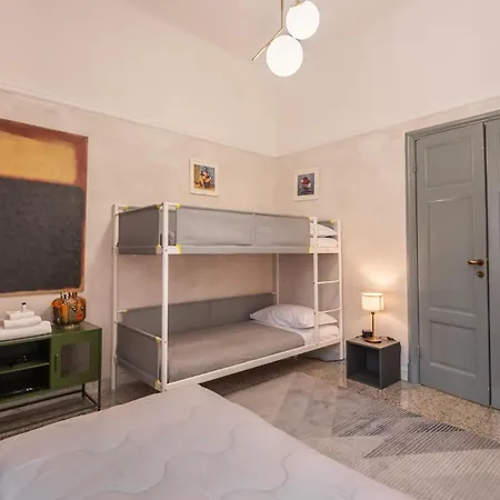 Laviadellespezie Next Station 2 Bedrooms Ac