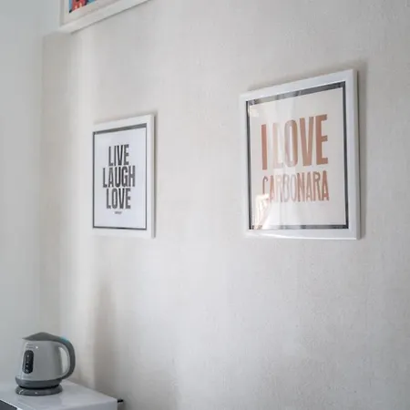 Laviadellespezie Next Station 2 Bedrooms Ac *