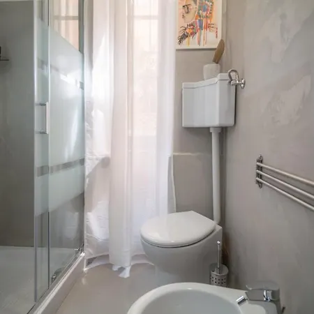 Laviadellespezie Next Station 2 Bedrooms Ac La Spezia